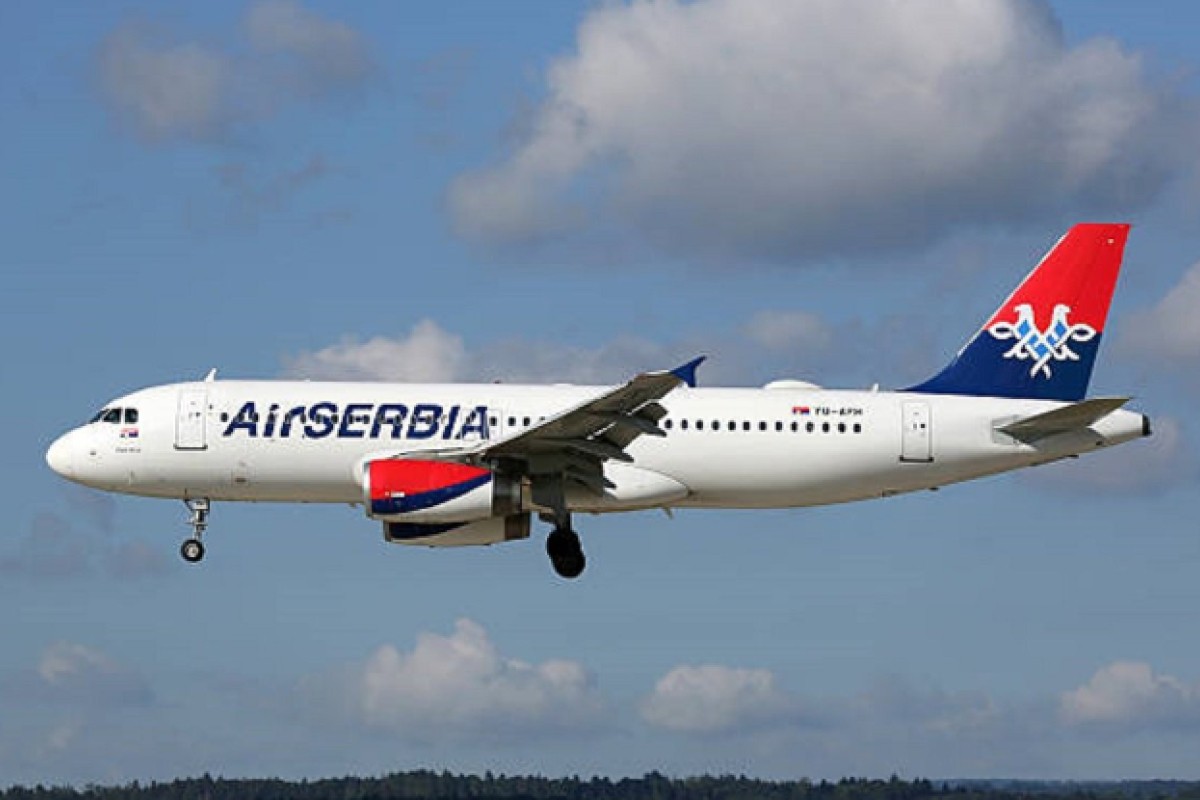 Prvi avion Air Serbia sletio na Brač (VIDEO)