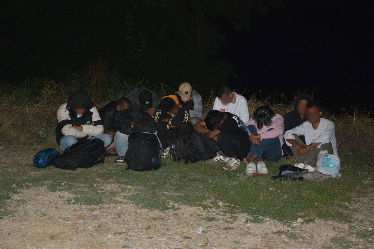 Tri osobe uhapšene u pokušaju prebacivanja migranata preko Drine