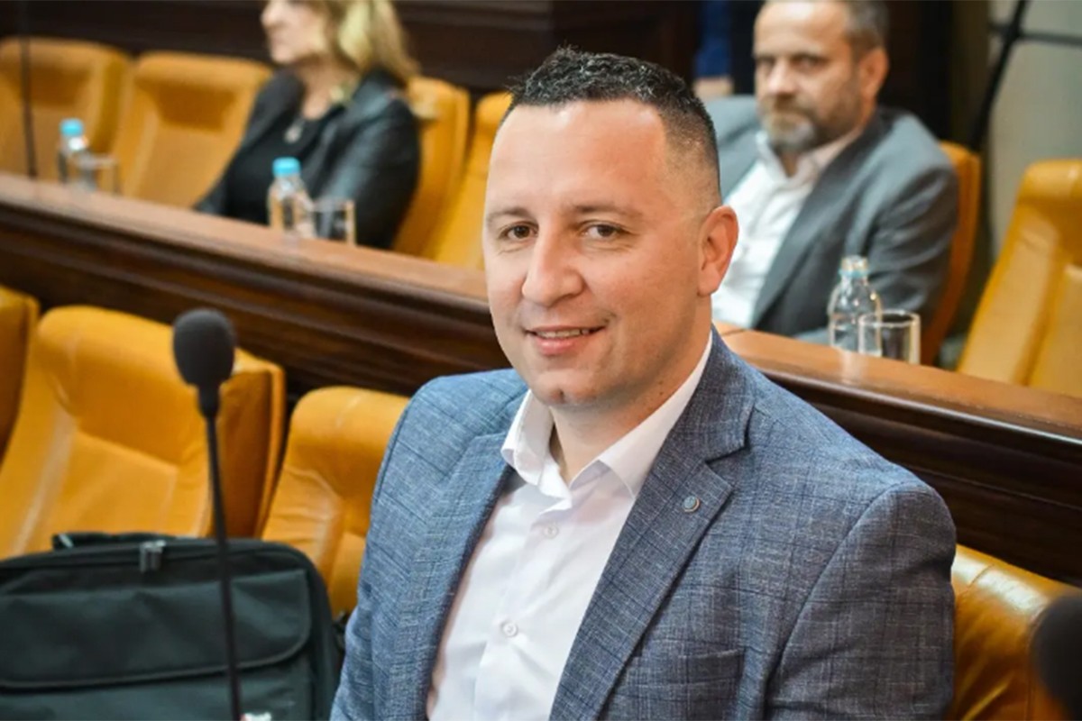 Bivši banjalučki odbornik Saša Lazić Medo se vraća u politiku