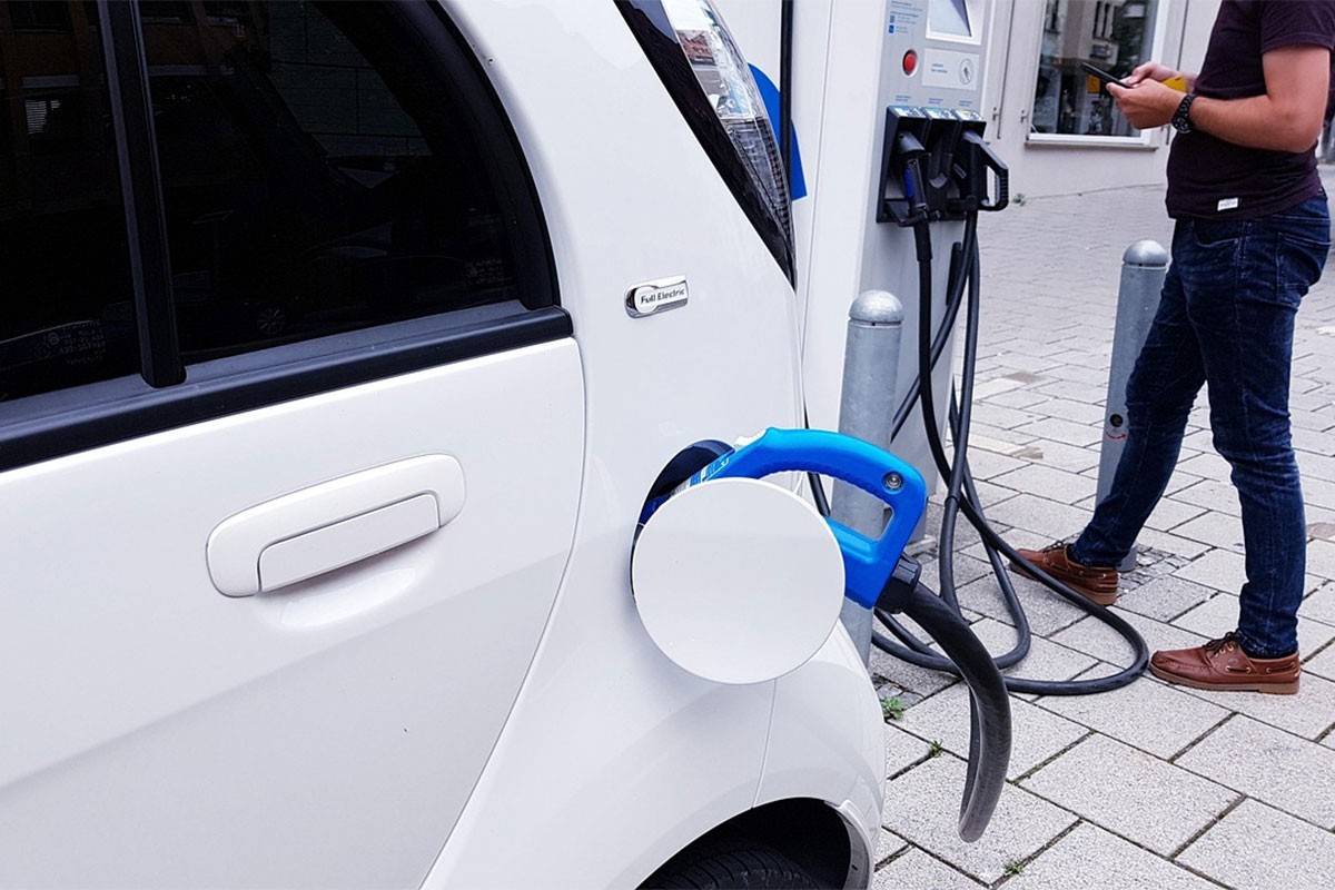 ACEA: Jedan od pet novih automobila u EU je potpuno električan