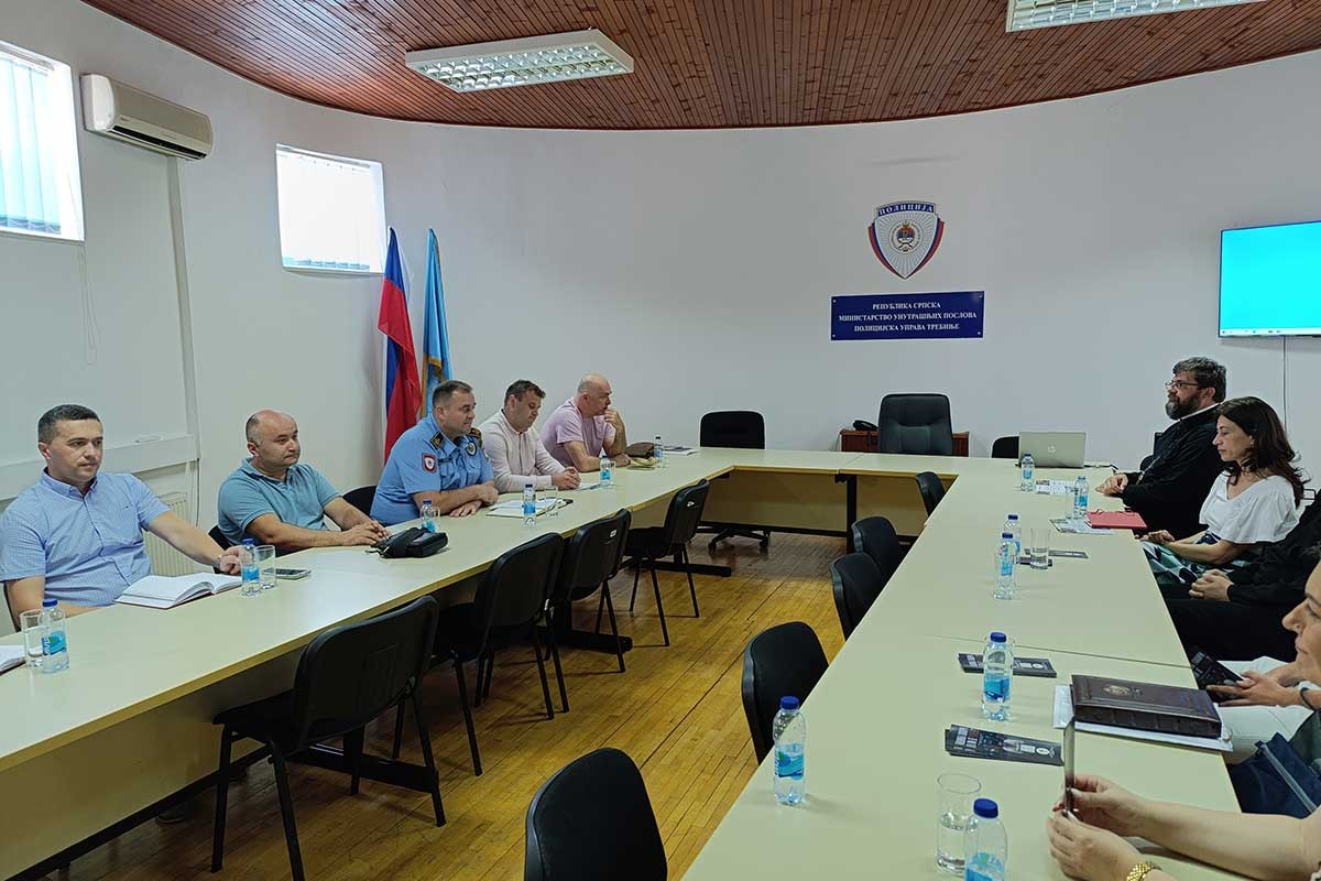 Preventivno djelovanje društva i porodice u borbi protiv narkomanije