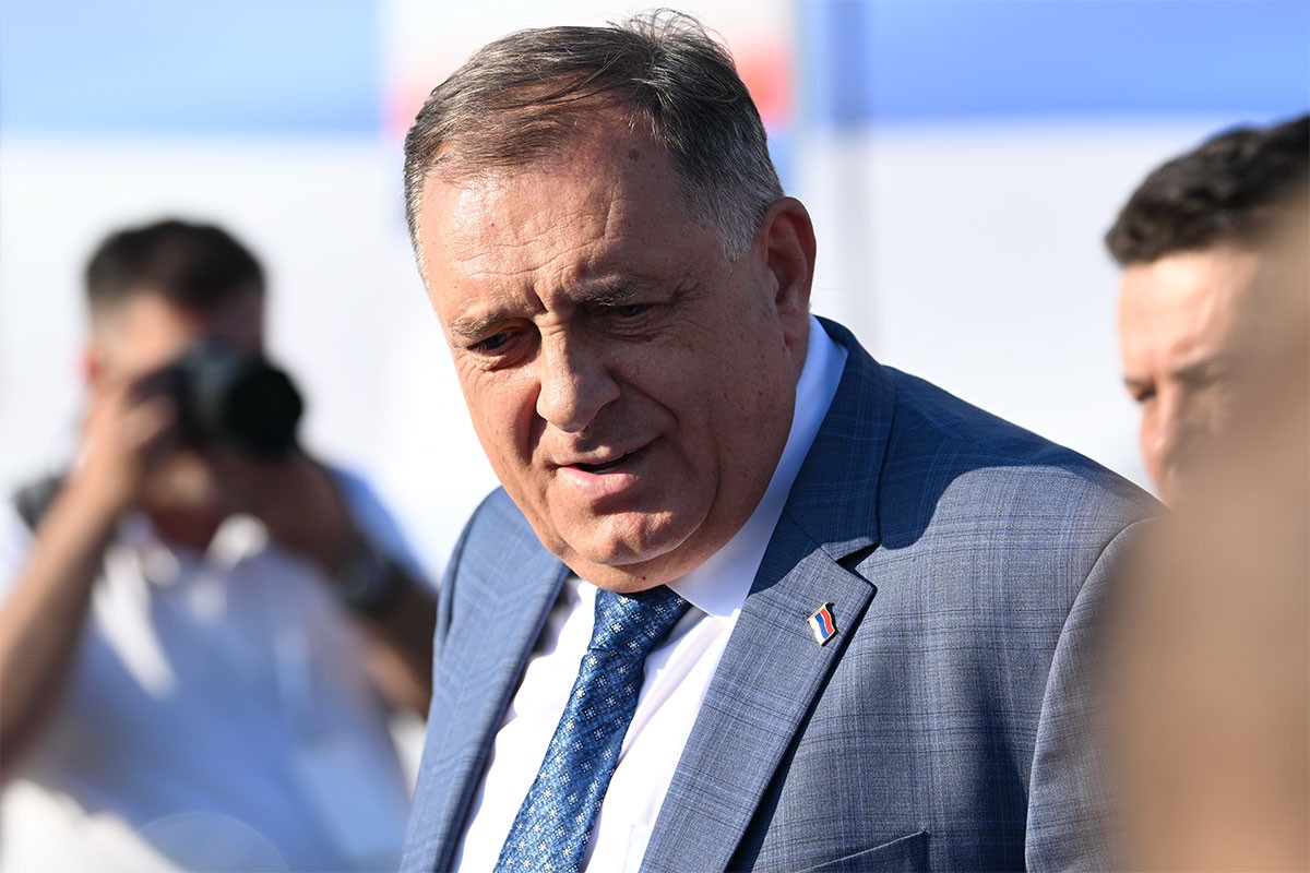 Dodik i Stevandić na skupu u Beogradu: Zagledani smo u Srbiju