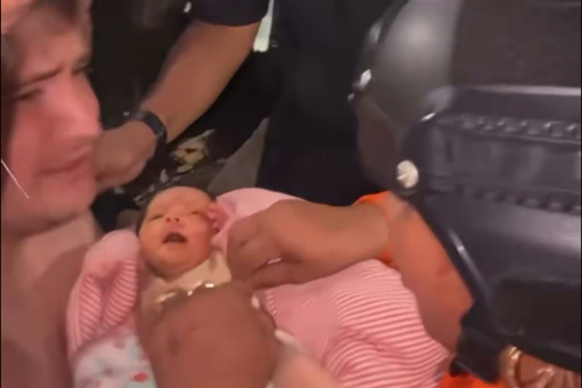 Stravične razmjere katastrofe u Venecueli, ali ima nade: Iz ruševina spasena beba (VIDEO)