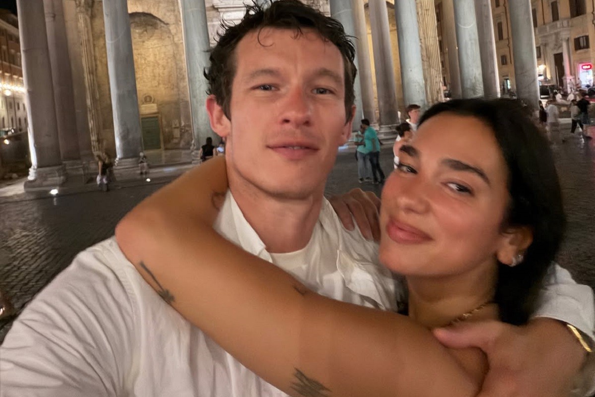 Dua Lipa oduševila novim izazovnim slikama (FOTO)