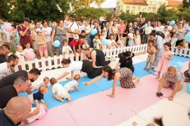 "Konferencija beba" u Banjaluci promovisala porodicu i podršku ...