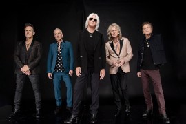 Def Leppard snimio album u podrumu kazina