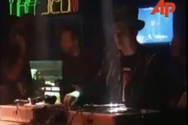 Nostalgija osvojila mreže: Boj Džordž u Banjaluci (VIDEO)