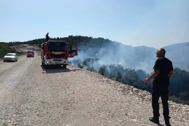 Bjesni požar iznad Trebinja: Vatrena linija duga dva kilometra