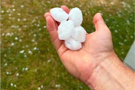 Olujno nevrijeme pogodilo Sloveniju: Padao led veličine oraha