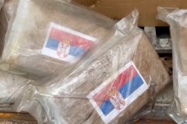 U Italiji zaplijenjeno oko 800 kilograma kokaina, na paketima zastava ...