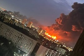 Ukrajinski dronovi pogodili logističke centre, veliki požari u Rusiji (VIDEO)