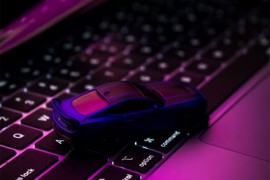Optužen zbog prodaje vozila na crno, imaju i prepiske sa OLX-a