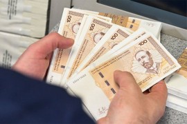 Osumnjičen da je lažno prijavio krađu 27.000 KM u Laktašima, odbio ...