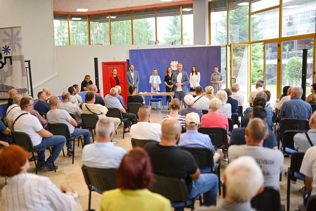 Uručena nova rješenja o besplatnoj legalizaciji u Banjaluci