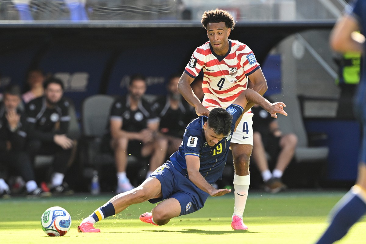 (UŽIVO) SAD - BiH 1:0: Opsada gola BiH, Balogun trese prečku