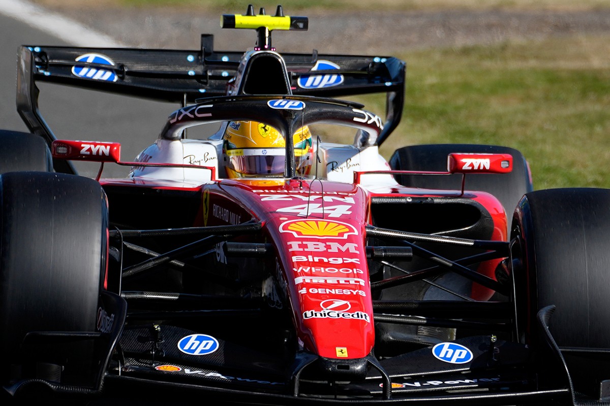 Hamilton preoteo Antoneliju sprint pol poziciju na "Silverstonu"