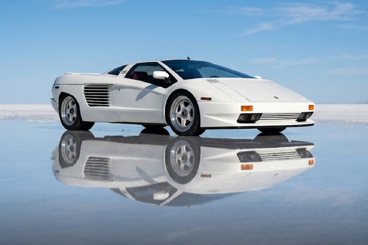 Na aukciju stiže jedinstveni superautomobil