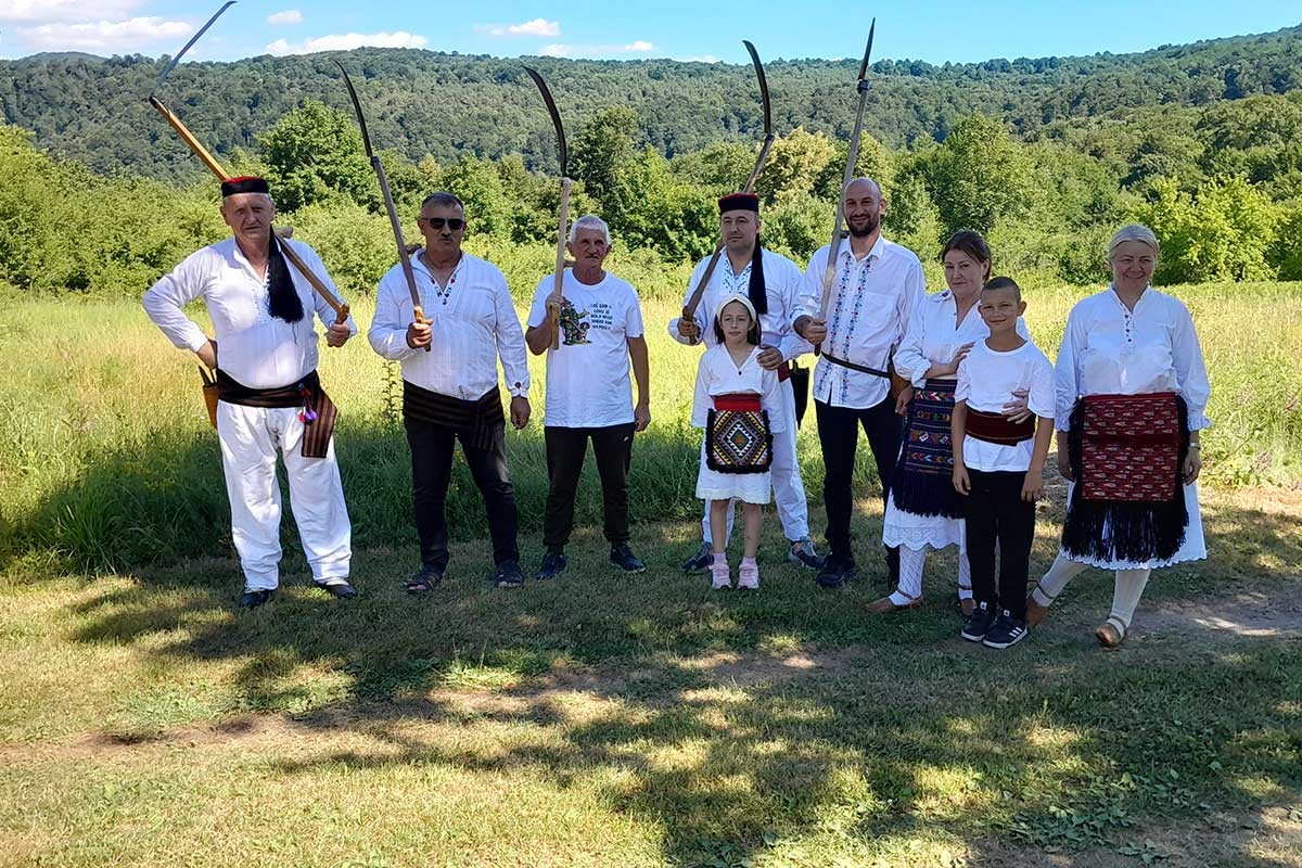 Okupljanje na Stanića brdu: "Grmečka kosidba" čuva tradiciju i običaje