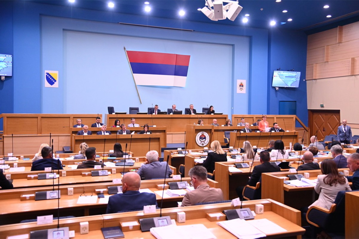 Narodna skupština RS podržala veto Cvijanovićeve, odluka Predsjedništva BiH ništavna
