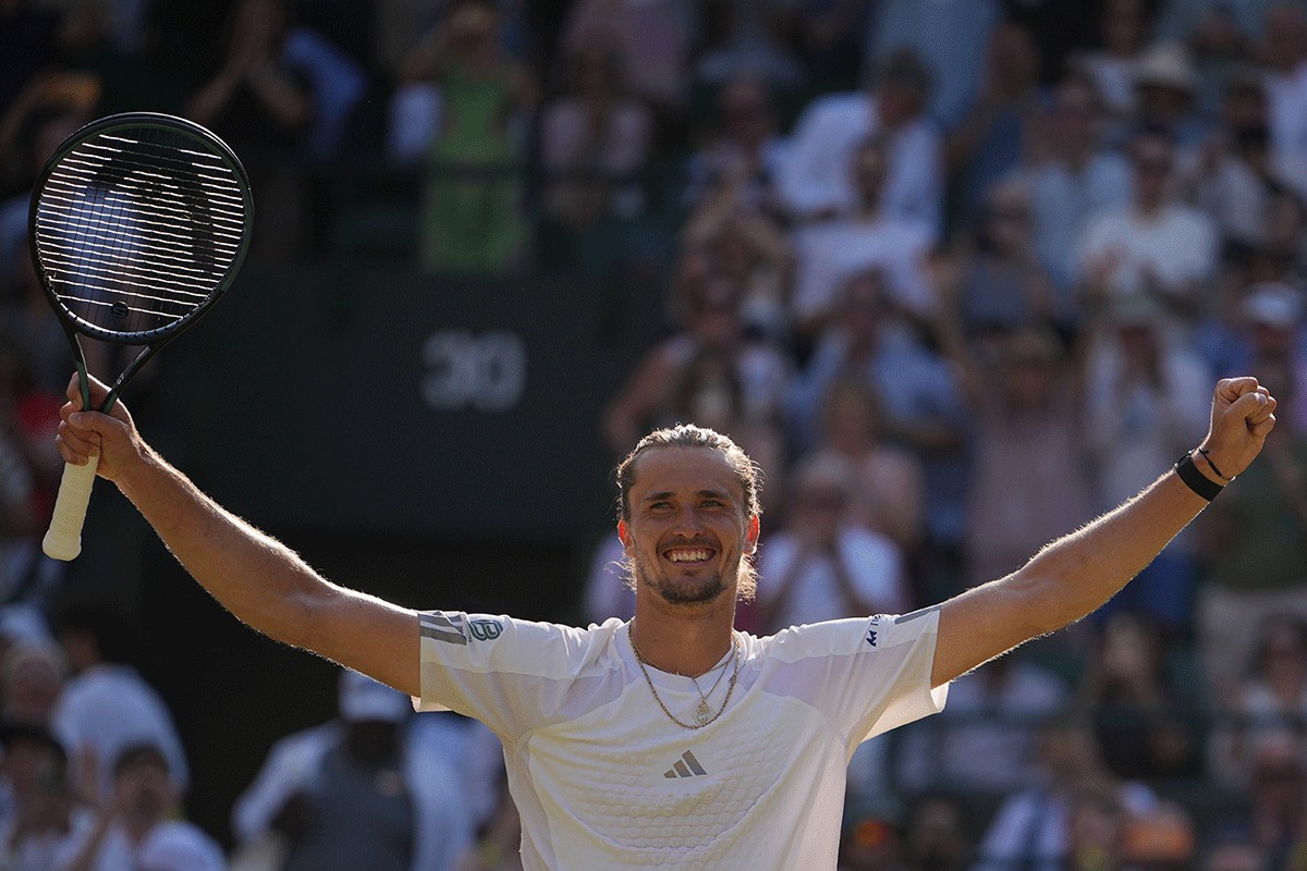 Zverev rutinski do polufinala Vimbldona