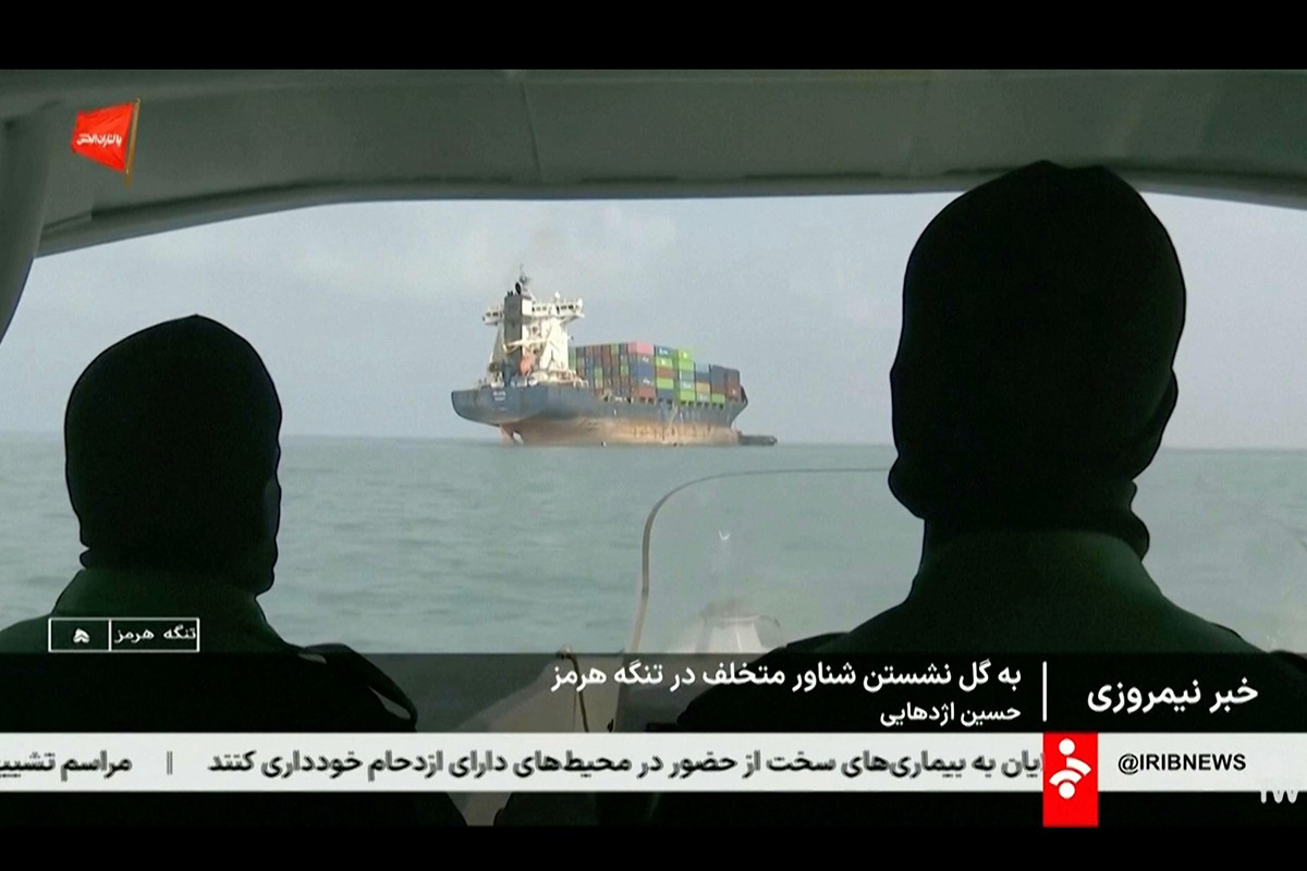 Počeli novi američki udari na Iran: Odjekuju eksplozije