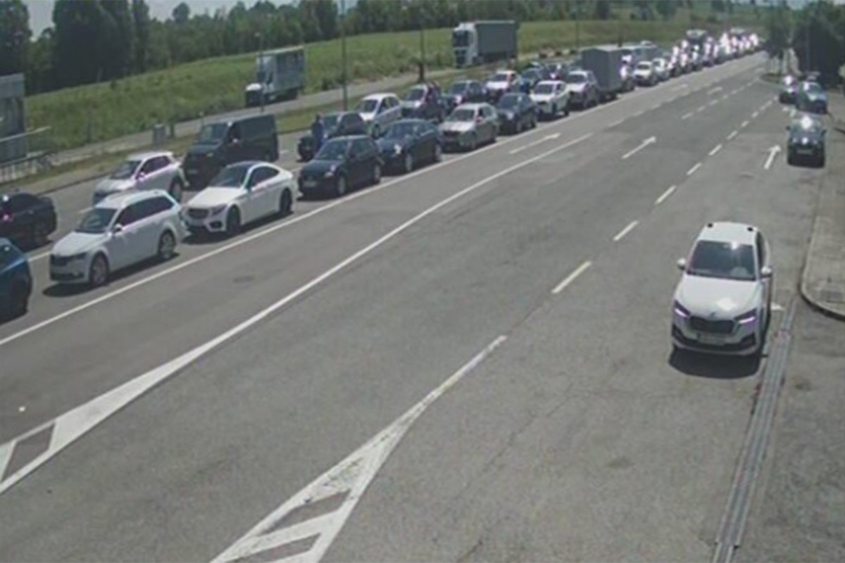Gužve na granicama prema Hrvatskoj i Crnoj Gori