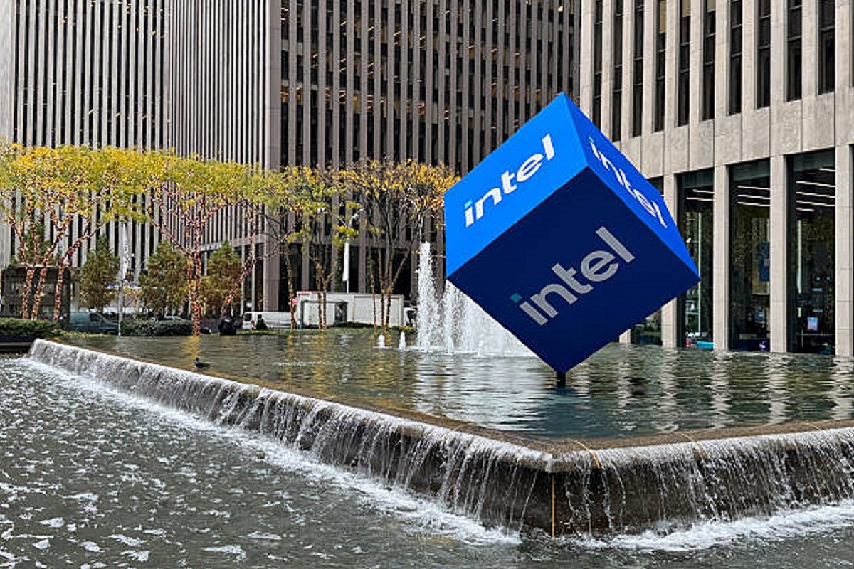 Intel ulaže pet milijardi evra zbog AI čipova