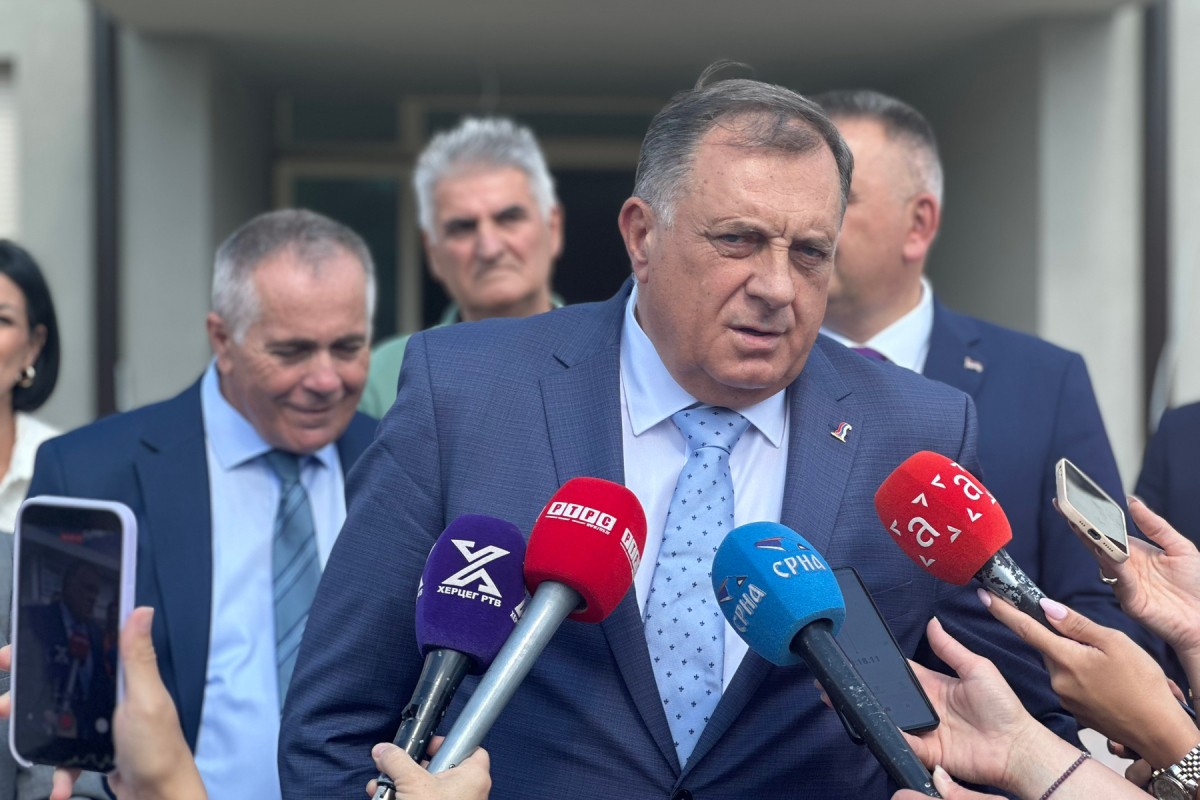 Dodik: Niko ne smije da pobijedi policiju, ali policija ne smije da bije nedužne