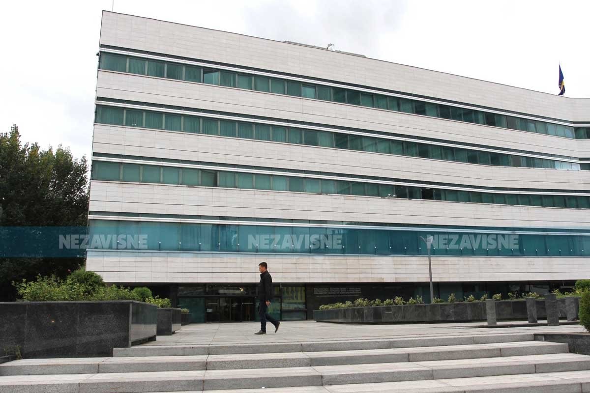 Radnici u institucijama BiH traže veće plate i hitno usvajanje budžeta