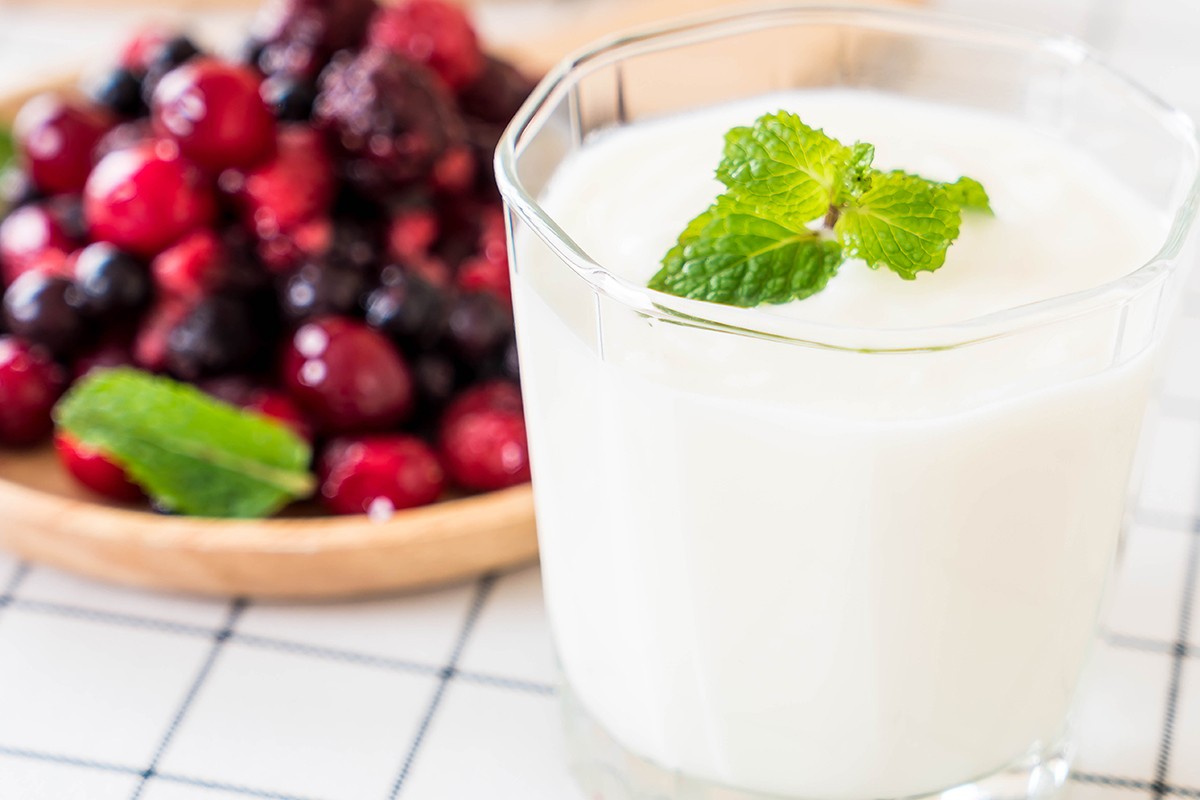 Grčki ili običan jogurt? Razlike koje mogu uticati na zdravlje i ishranu