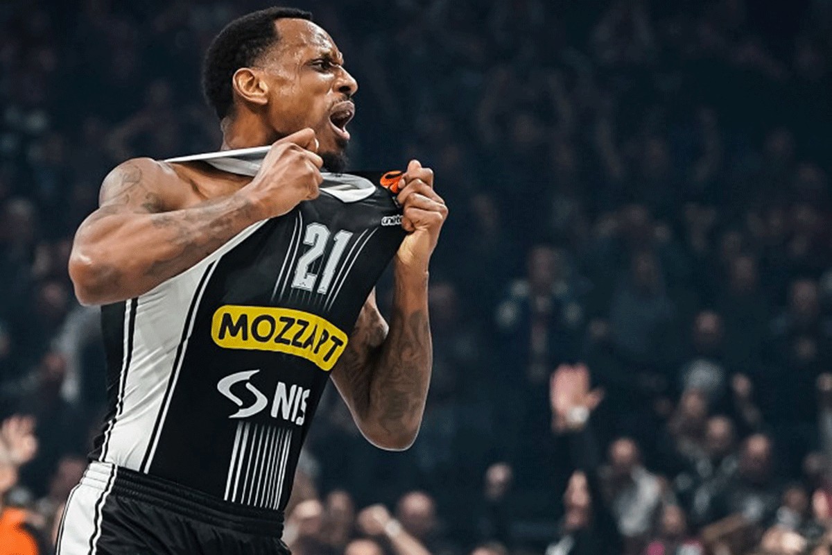 Džejms Naneli ponuđen Partizanu