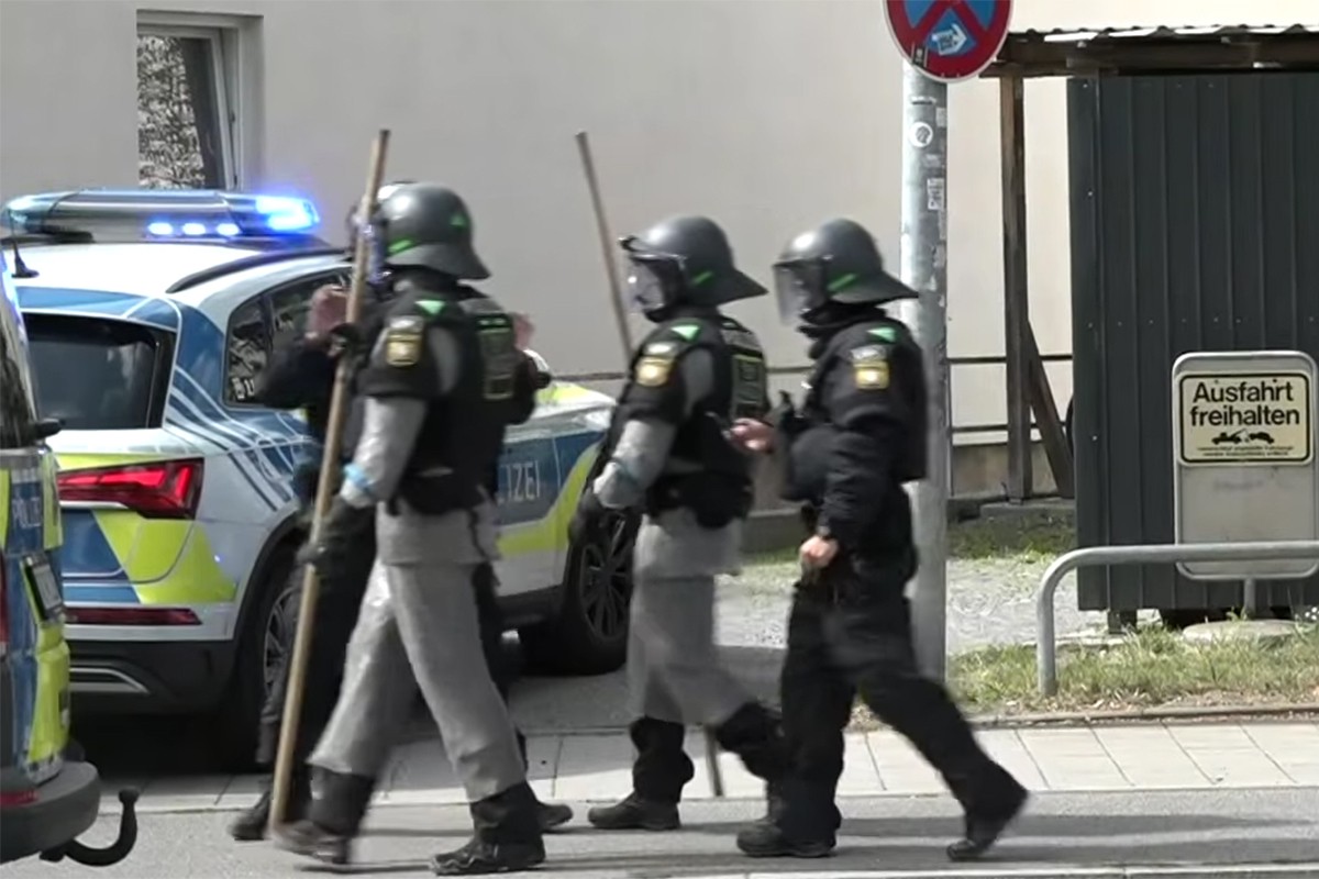 Muškarac ubijen u banci u Njemačkoj, drama još traje
