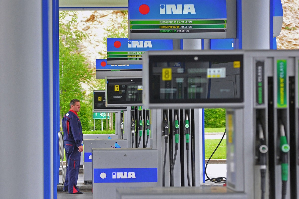 Ina i Petrol ograničili točenje goriva