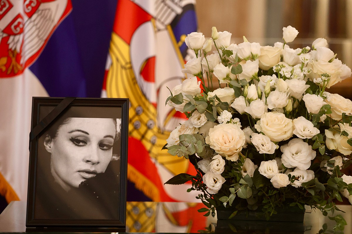 Sahranjena Olivera Katarina: Posljednji oproštaj od jugoslovenske dive