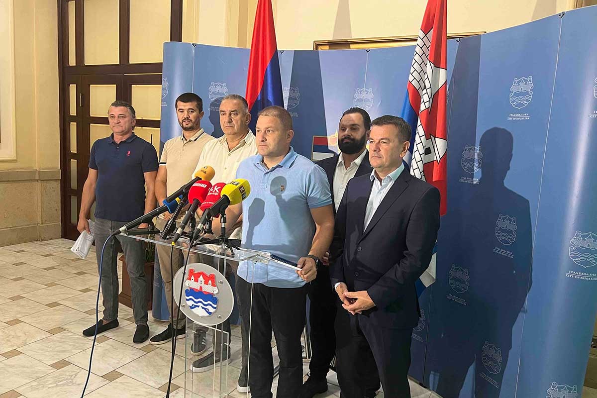 Vanredno u potkozarskim selima: Voda će stizati cisternama, mještani očajni