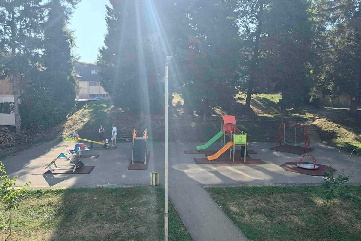 Nikolina Gak prikupila novac za obnovu igrališta u rodnom gradu