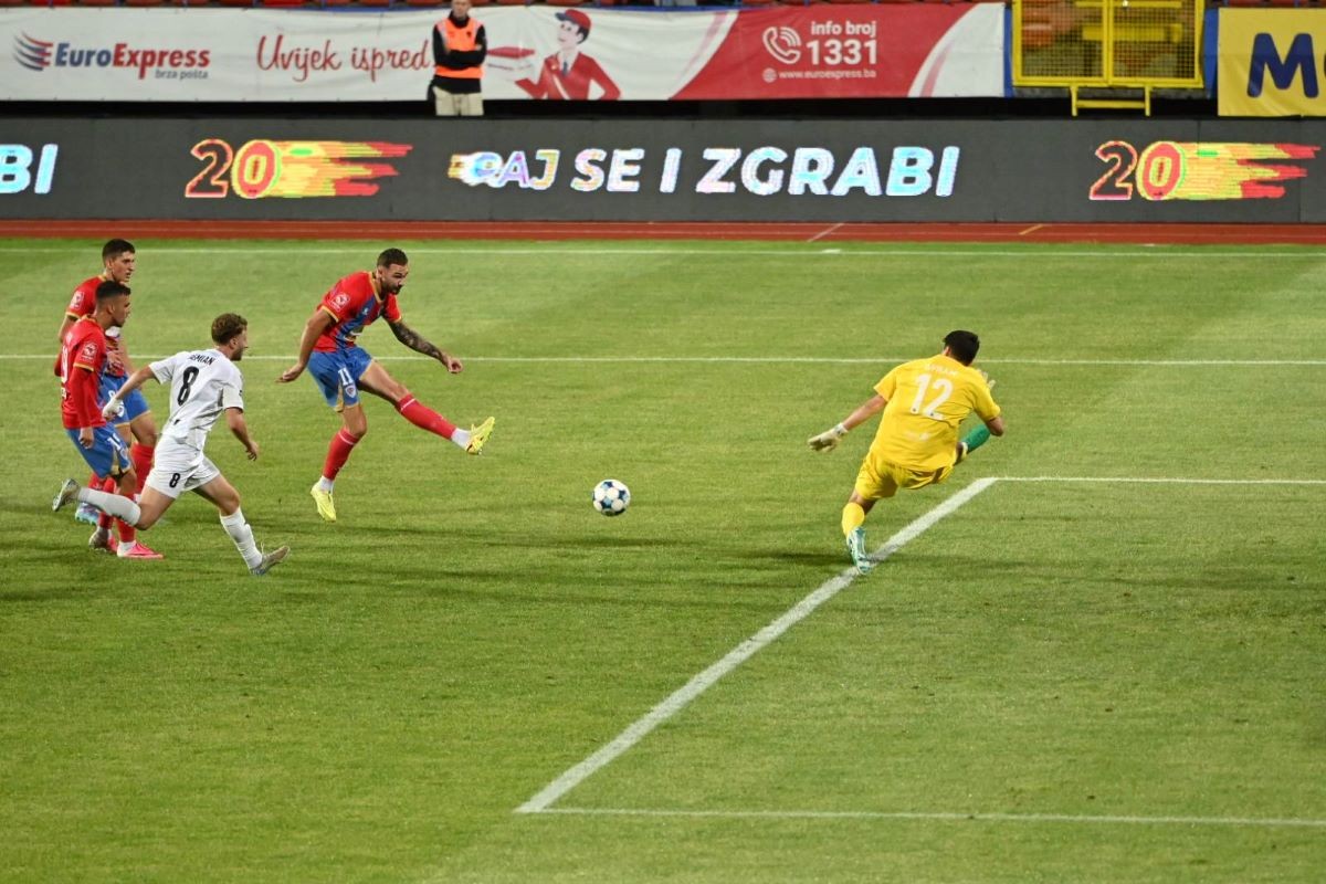 (UŽIVO): Petrokub - Borac 2:0, finiš prvog dijela