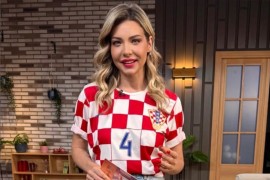 Sin hrvatske voditeljke nije htio Ronalda ni Mesija: Izabrao dres BiH (FOTO)