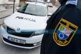 Sletio vozilom s puta pa poginuo