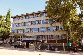 Zatražen pritvor za ženu iz Bosanske Krupe: Slijepom mužu pucala u ...