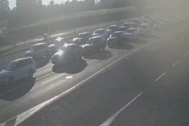 Duge kolone na izlazu iz BiH na tri prelaza sa Hrvatskom