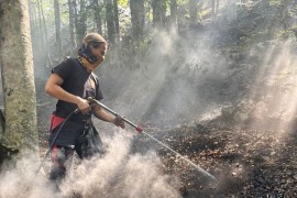 Hrabra Lara Gvozden: Od 15. godine gasi požare, iza nje već 40 ...