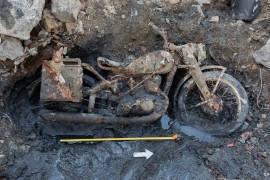 Misterija iz Dunava: Nacistički motocikl 81 godinu čuvao mračnu ...