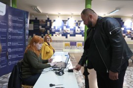 Sporo glasanje, identifikacije birača i instalacija opreme najveći problemi