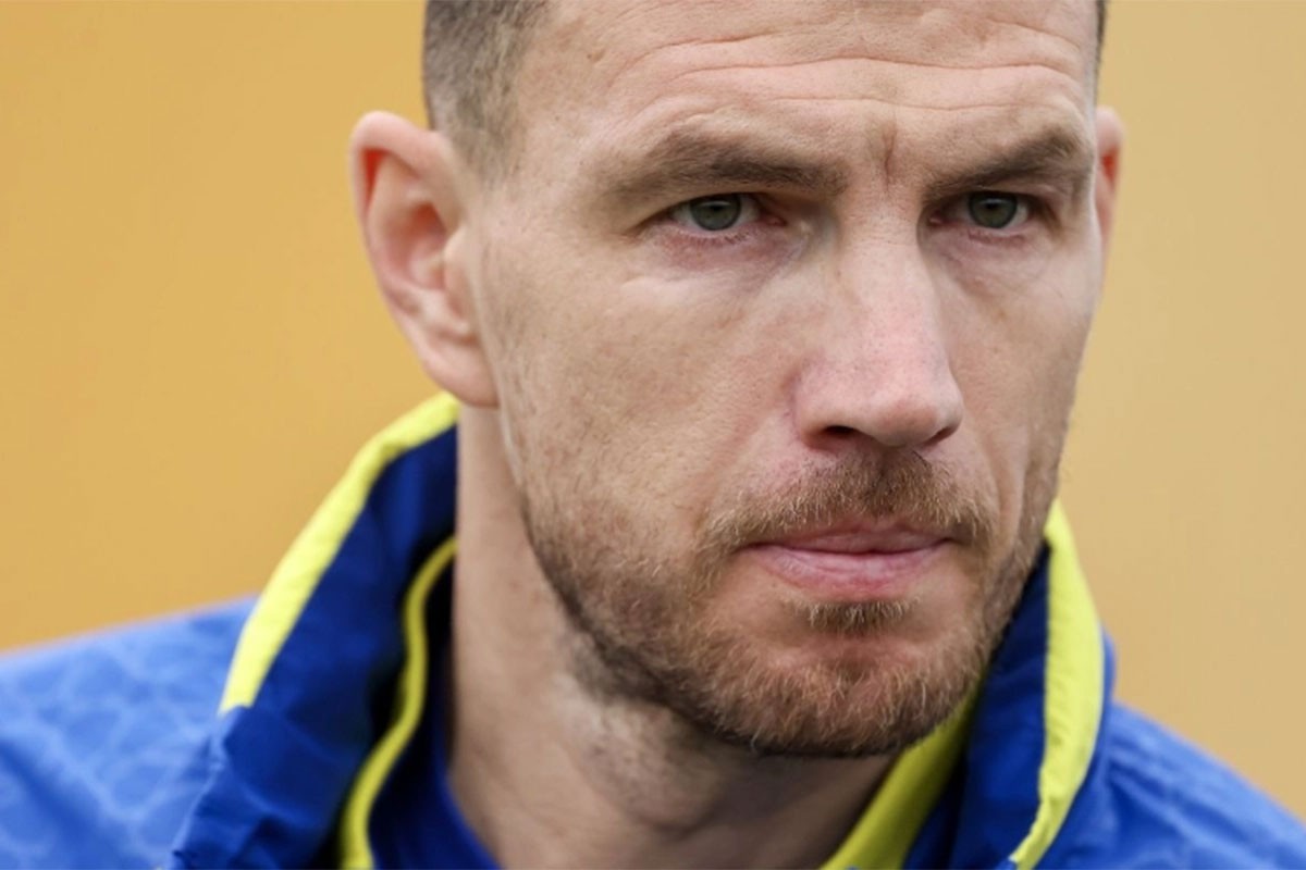 Edin Džeko produžio ugovor sa Šalkeom