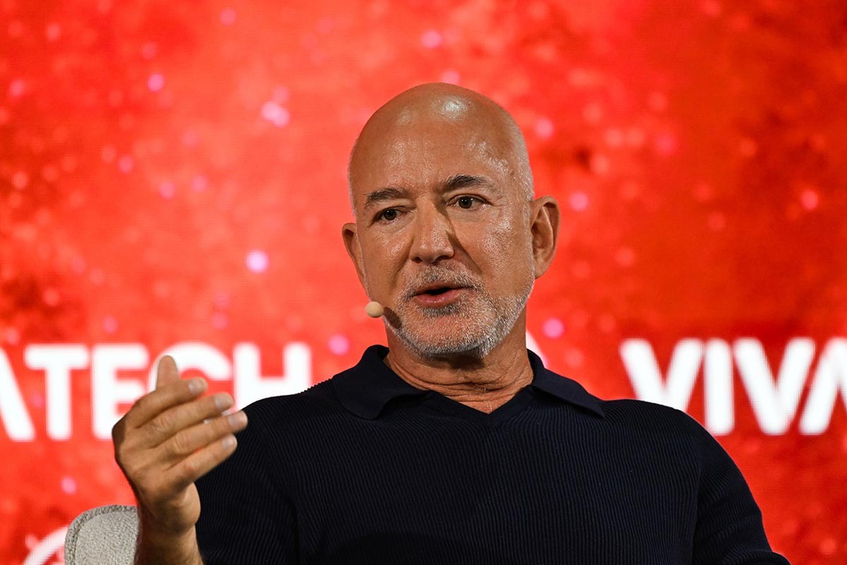 Bezos prodaje akcije Amazona vrijedne 4,1 milijardu dolara