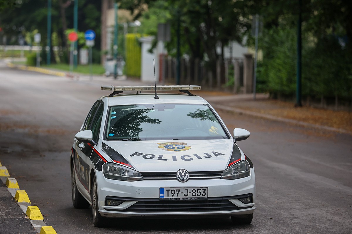 Blindirani audi pronađen u Vogošći, sumnja se da ga je koristio Đorđe Ždrale