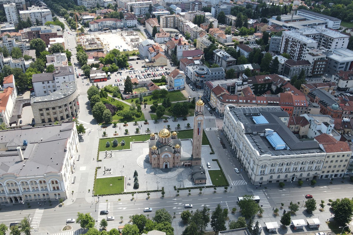 "Šta je prsni koš?" Kultna anketa iz Banjaluke i danas nasmijava (VIDEO)