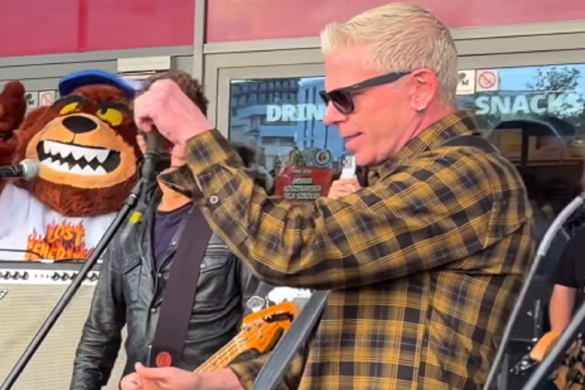 Scena prije koncerta The Offspring oduševila fanove (VIDEO)