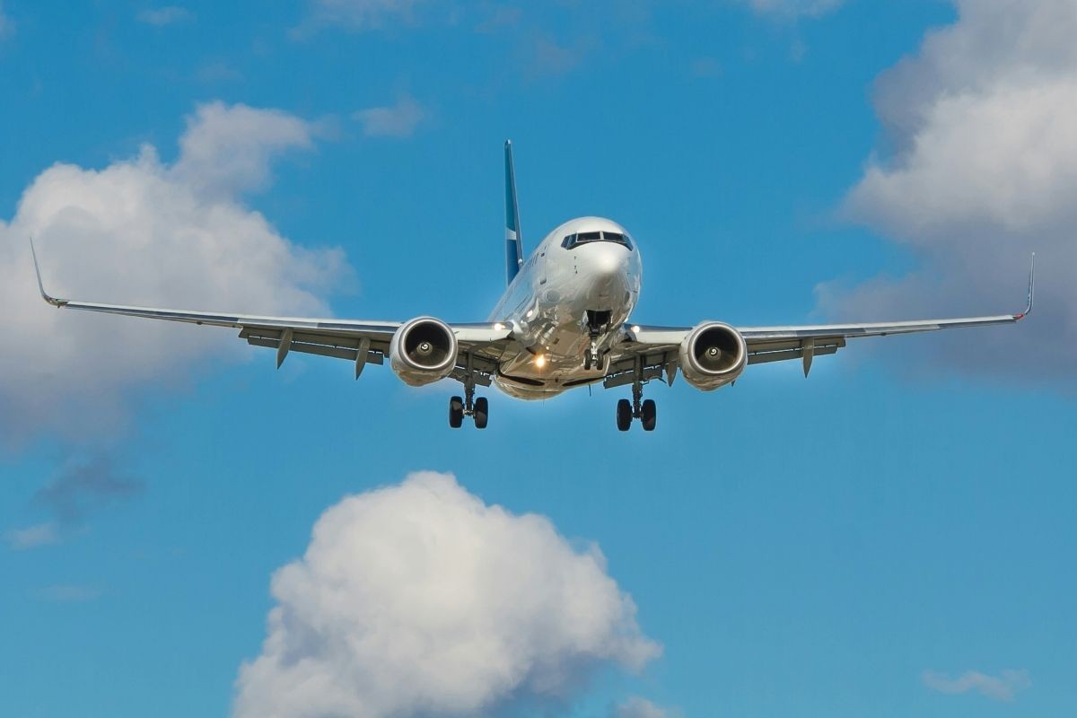 Ako putujete avionom, ovu grešku sa hranom pravi skoro svako